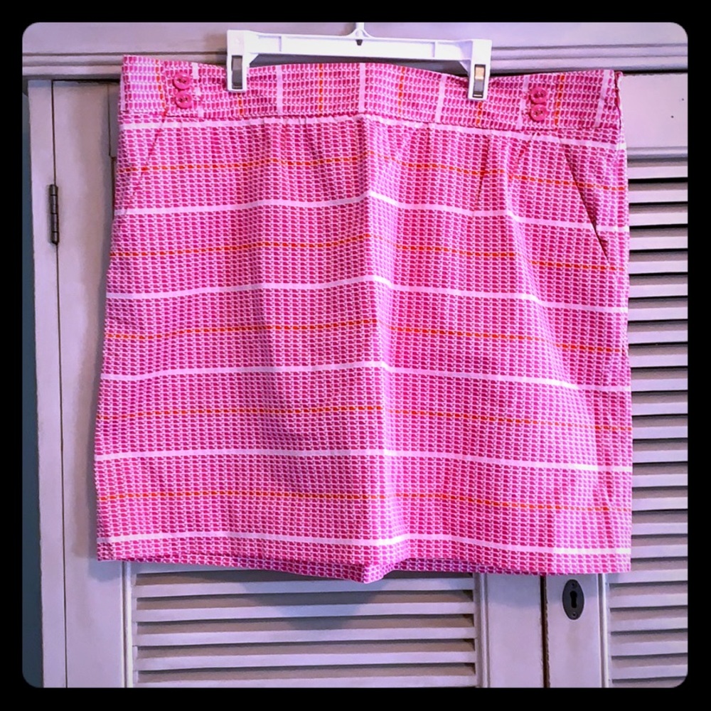 Vineyard Vines whale print skirt